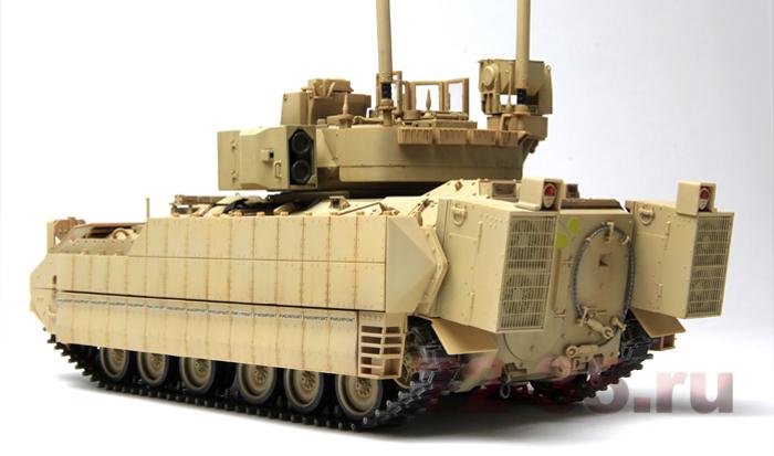 Боевая машина пеходы M2A3 Bradley  1390213028454_enl.jpg