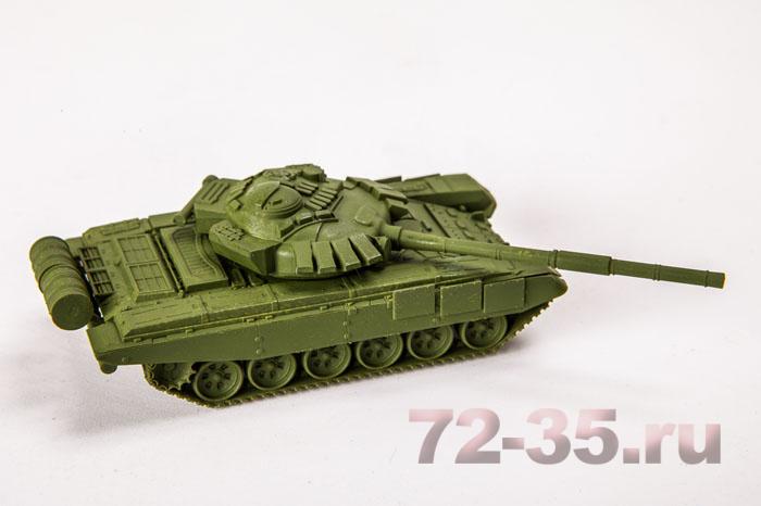 Советский основной боевой танк Т-72Б z7400-2.gif