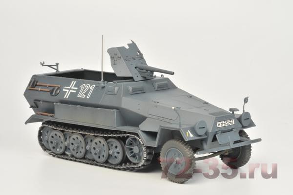 Бронетранспортер «Ханомаг» Sd.Kfz. 251/10 AUSF B с 37-мм орудием zv3588_2.gif